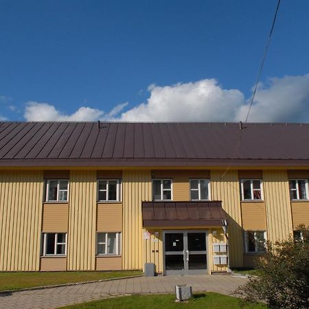 Svefi Vandrarhem - Hostel ハパランダ エクステリア 写真