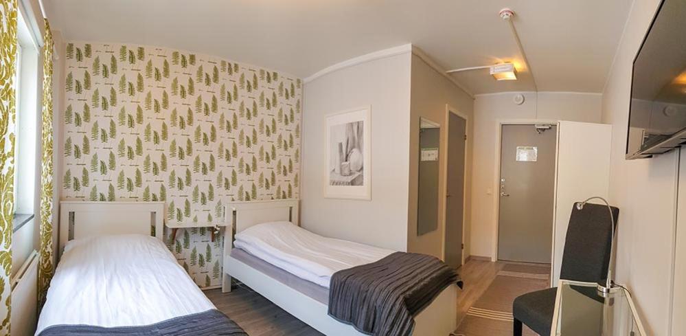 Svefi Vandrarhem - Hostel ハパランダ エクステリア 写真