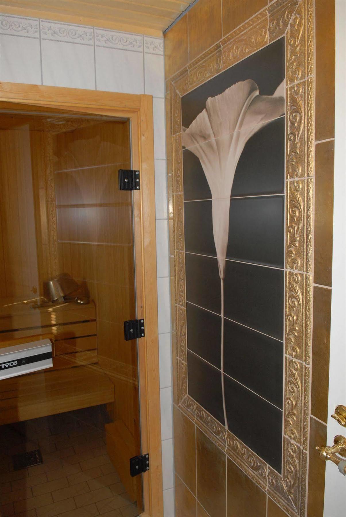 Svefi Vandrarhem - Hostel ハパランダ エクステリア 写真